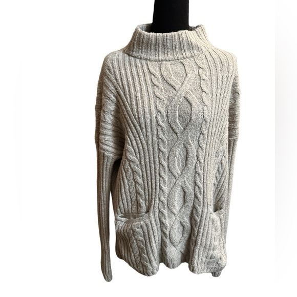 ABERCROMBIE & FITCH cable knit chunk women's oat Mock Neck Sweater SZ Small - Picture 4 of 14